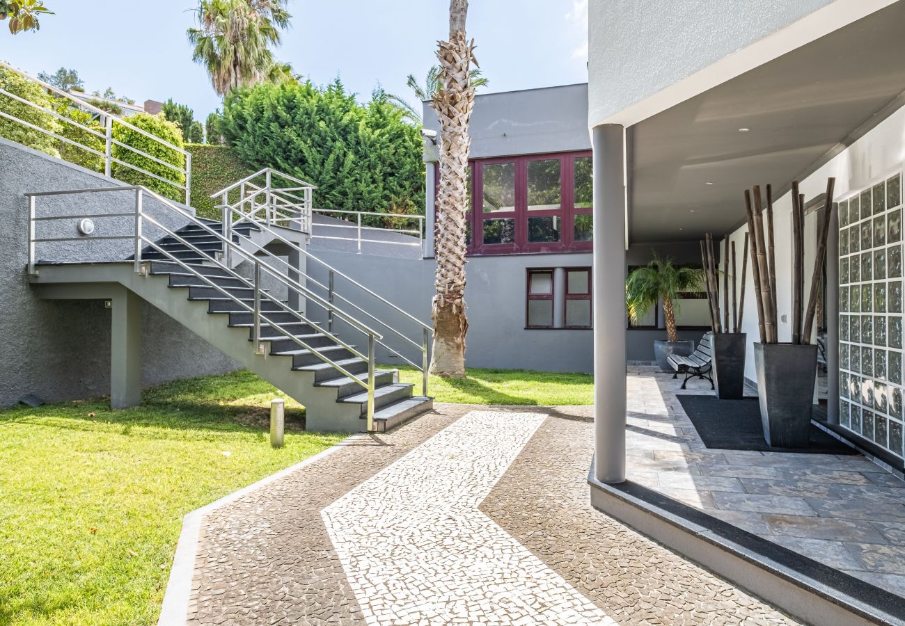 Villa em Funchal - Casa Crerital - By Wehost