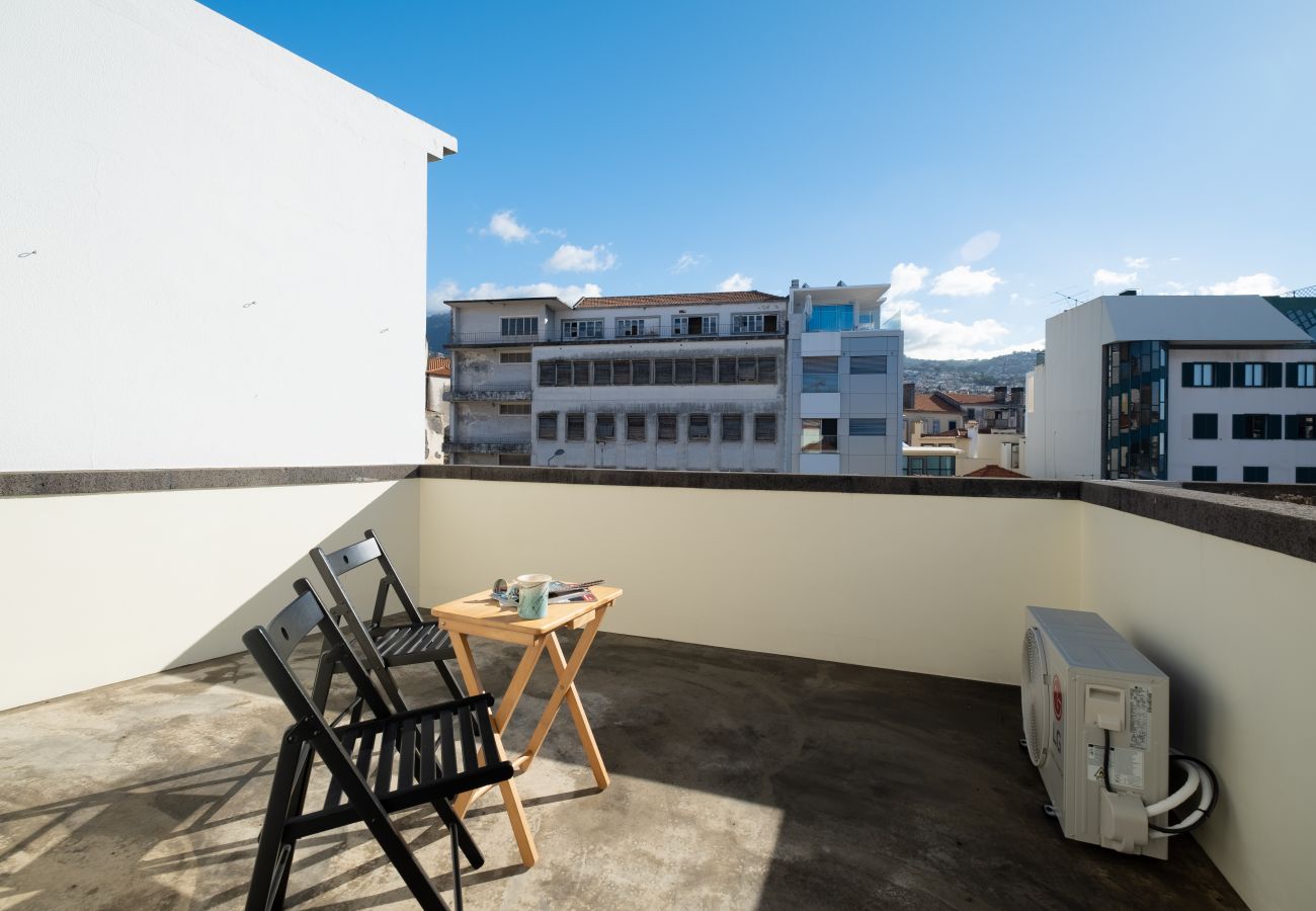 Casa em Funchal - Casa Luar - By Wehost