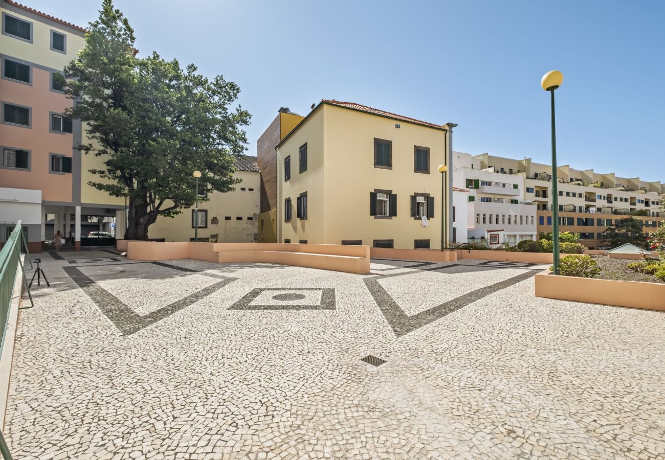 Apartamento em Funchal - Pateo do Carmo - By Wehost