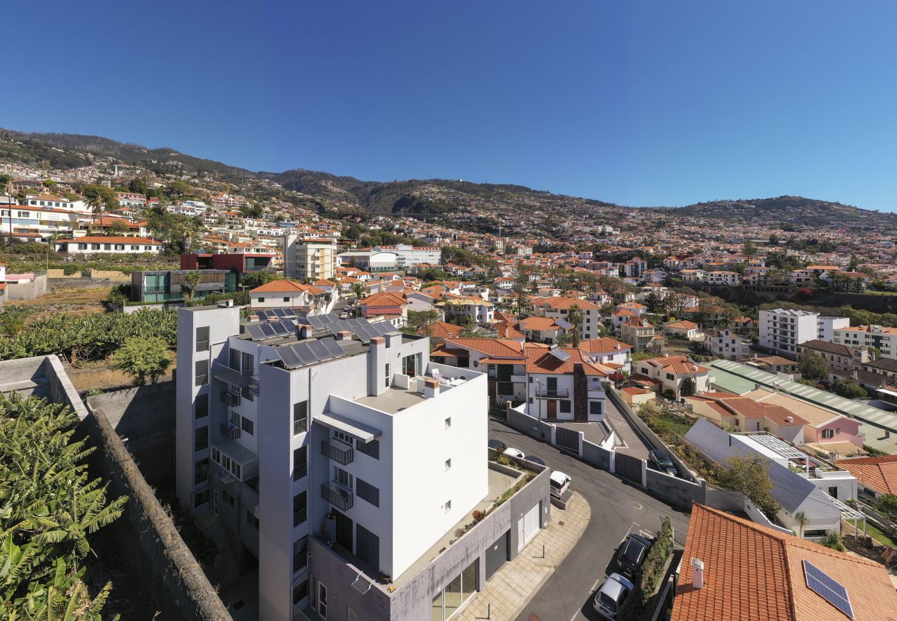 Apartamento em Funchal - Rooftop Funchal - By Wehost