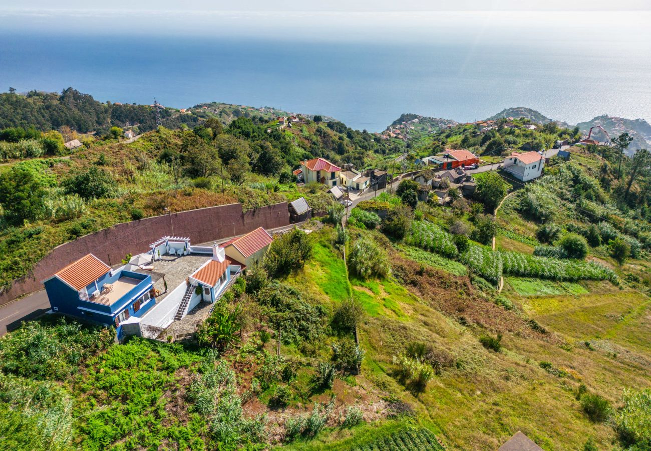 Cottage in Ponta do Sol - Blue House - By Wehost